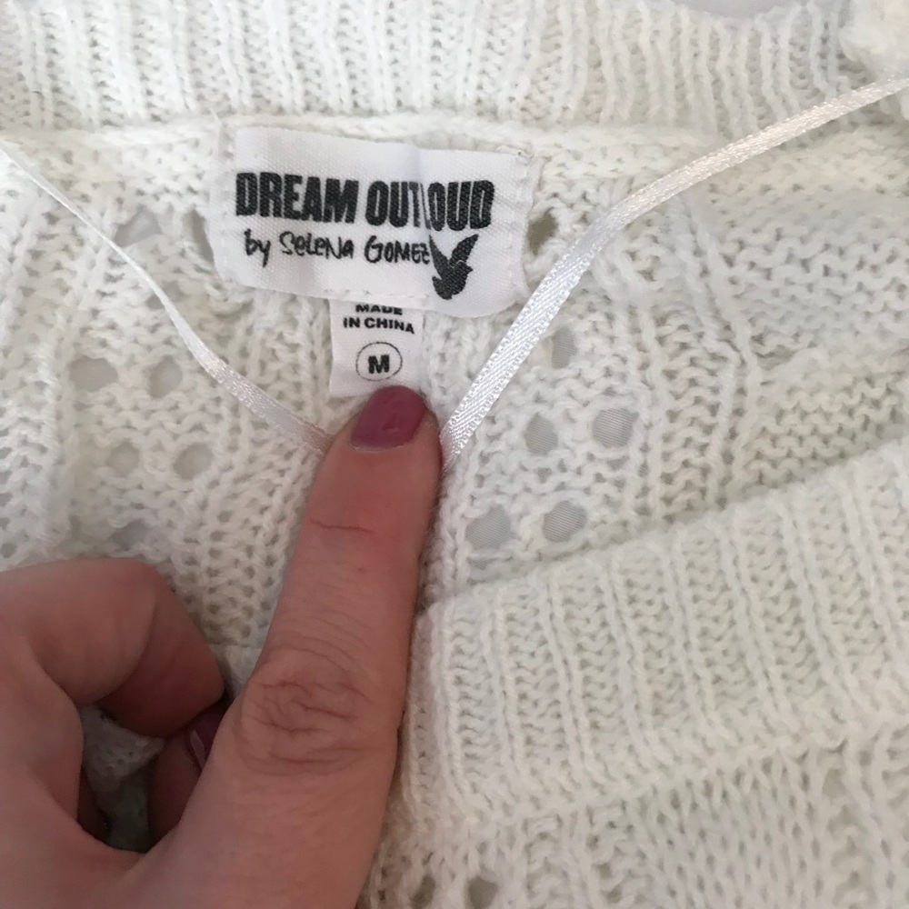 Two white sweaters - Picture 2 of 3